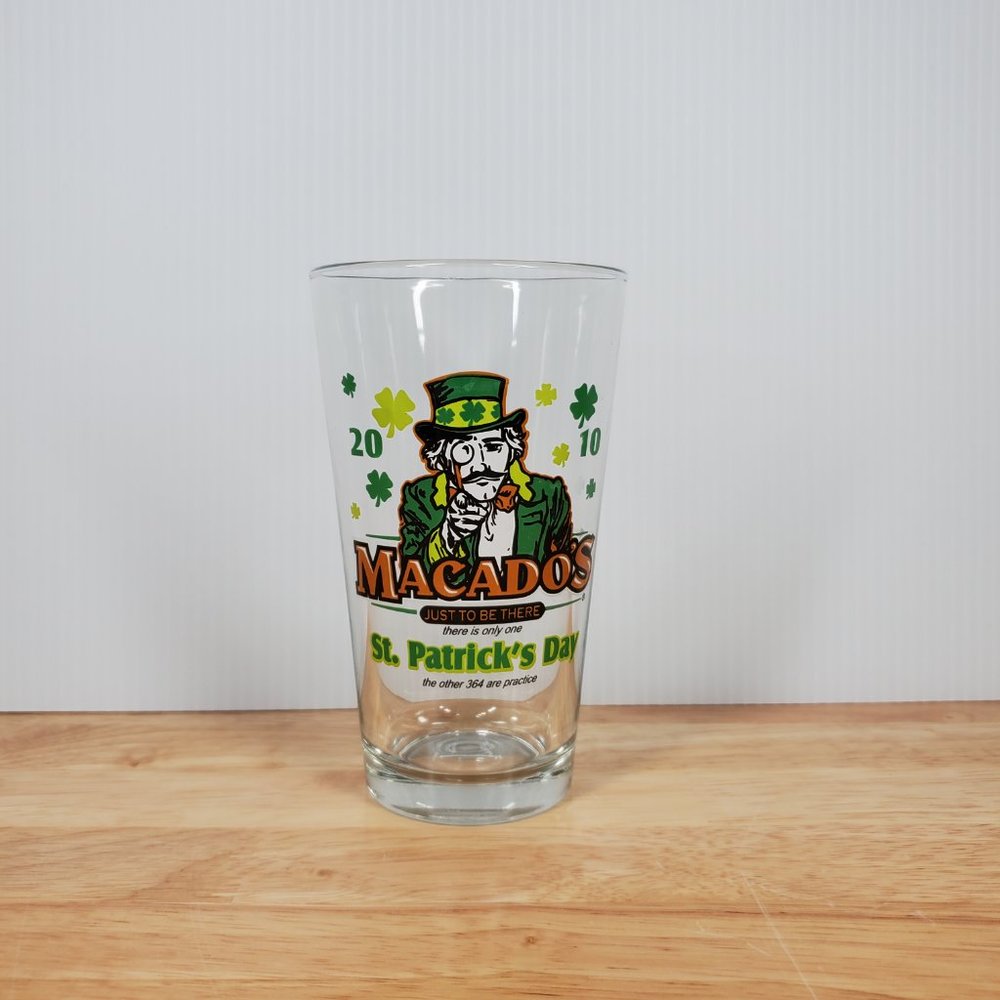 Spanky Macado’s Souvenir Beer Pint Glass 16 oz. St. Patrick Day '10 Graphic EUC